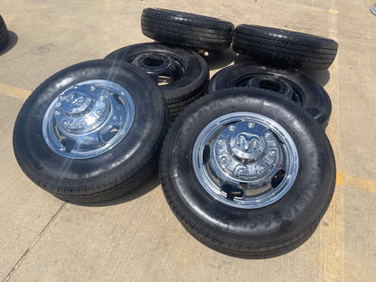 17" Dodge Ram 3500 Dually Laramie 8x200 wheels rims 2703 2704 OEM SET