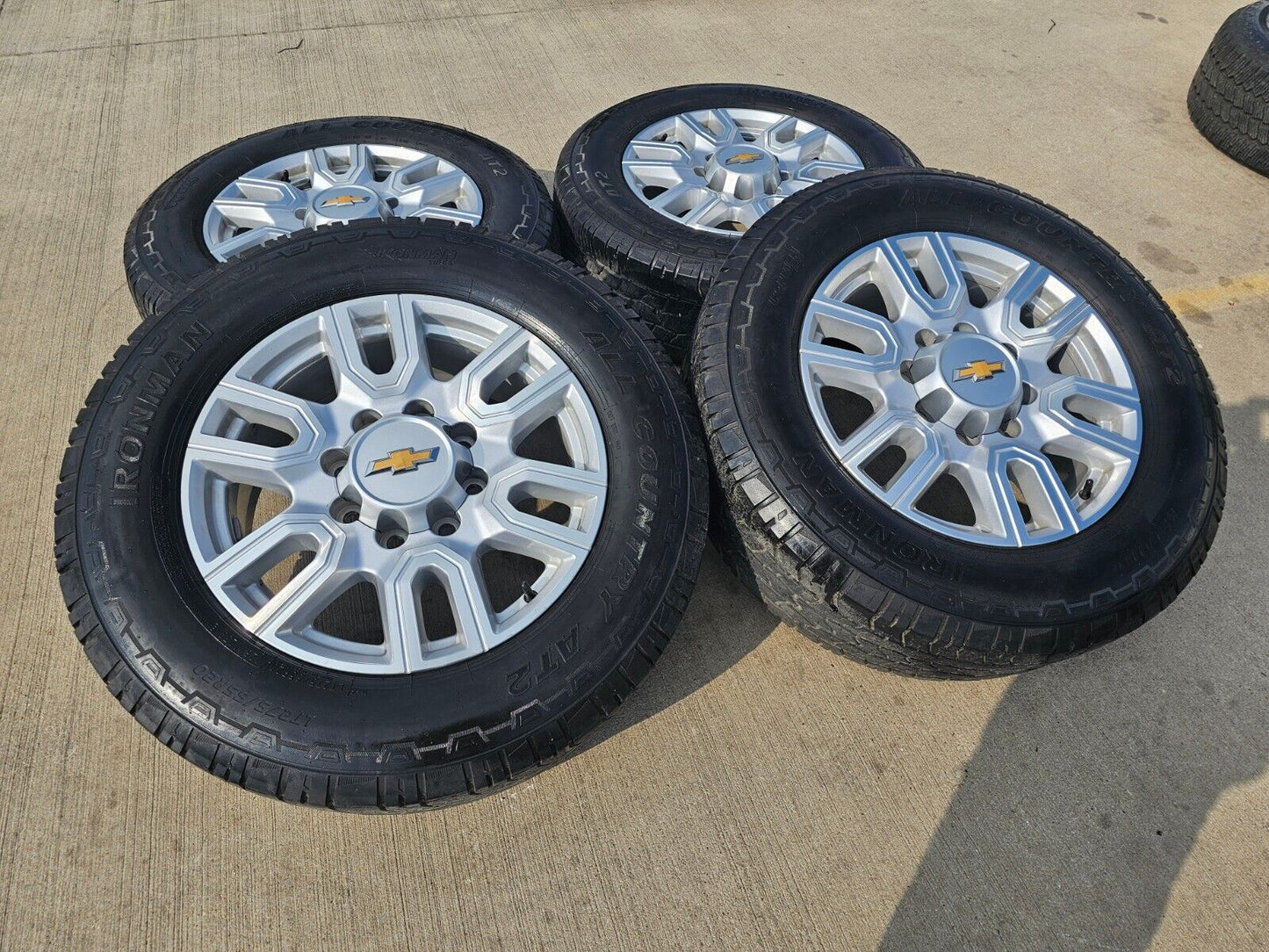 20" Chevy Silverado GMC Sierra AT4 2500 3500 OEM wheels rims 5950 tires