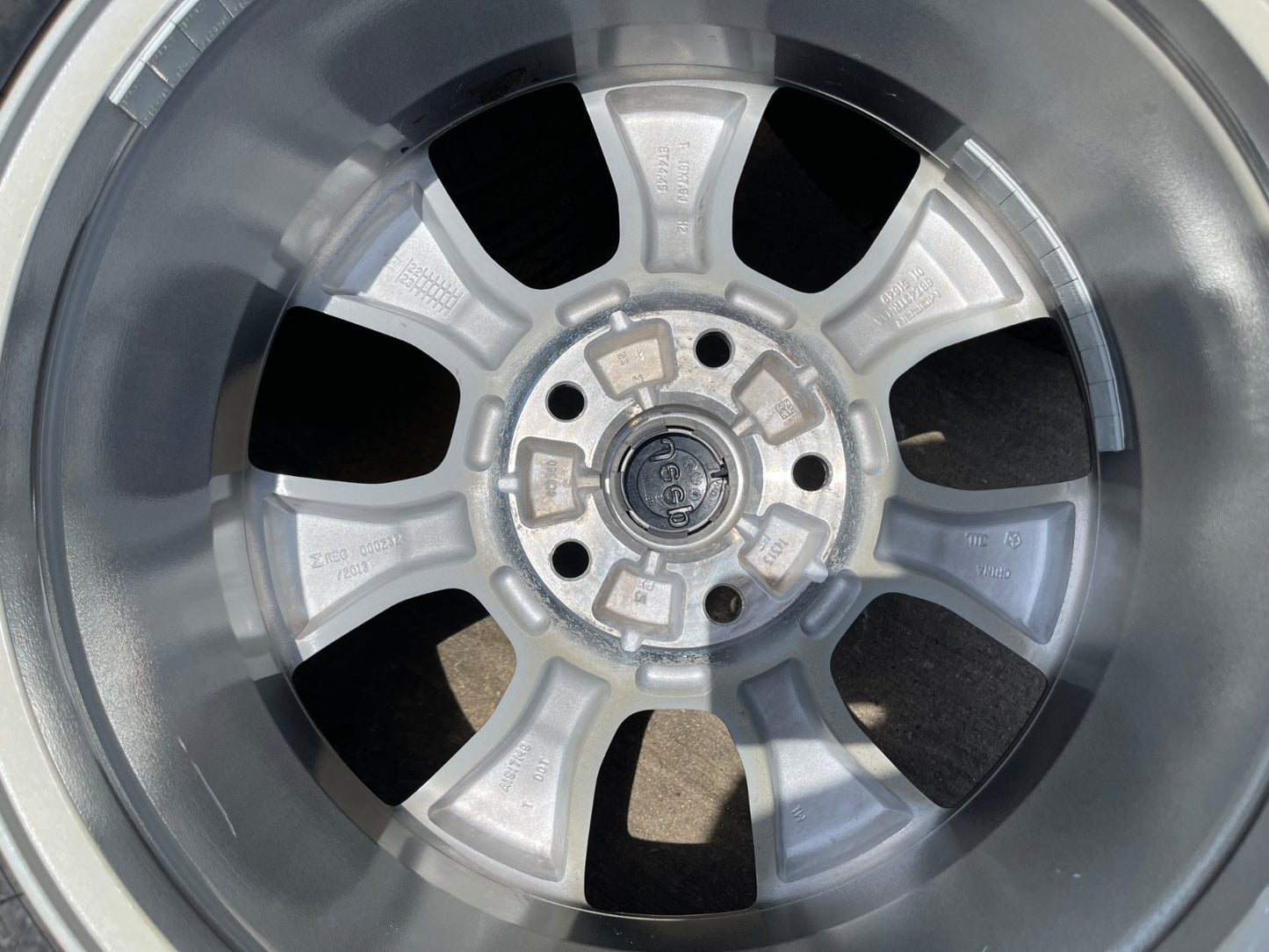 18" Jeep Wrangler Gladiator Sahara OEM wheels rims 9222 SET MICHELIN