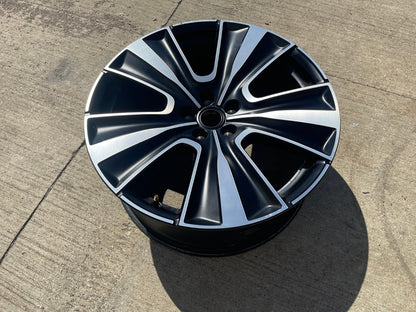 (1) 22" Range Rover AUTOBIOGRAPHY OEM wheel rim Land spare 2023 2024 2025 2026