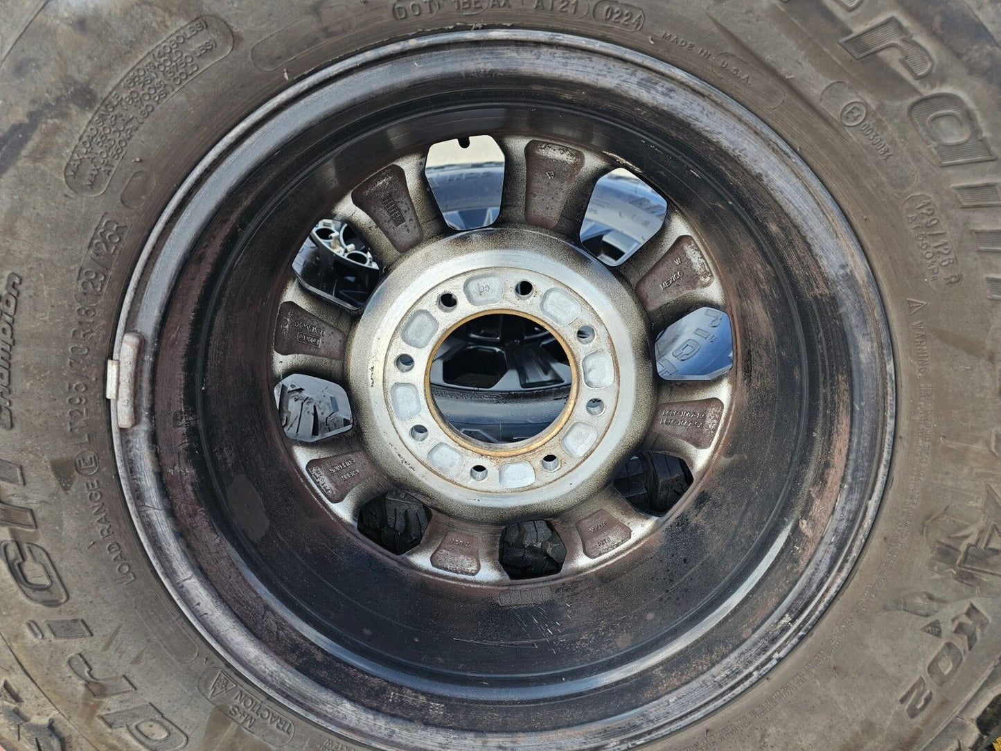 18" Ford F-250 F-350 OEM TREMOR black rims wheels 10097 tires BFG 34"