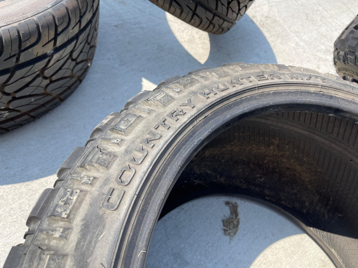 (1) 33x14.5x22 Fury Country Hunter M/T 117Q  12 PLY Load Range F tire 33x14.5R22