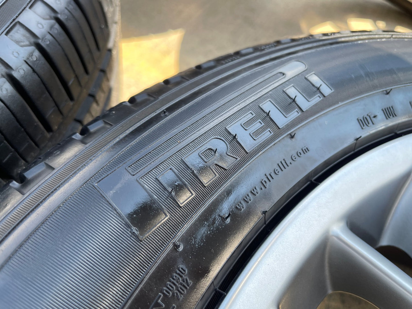 20" Jeep Grand Cherokee L OEM 9288 wheels rims tires PIRELLI SET