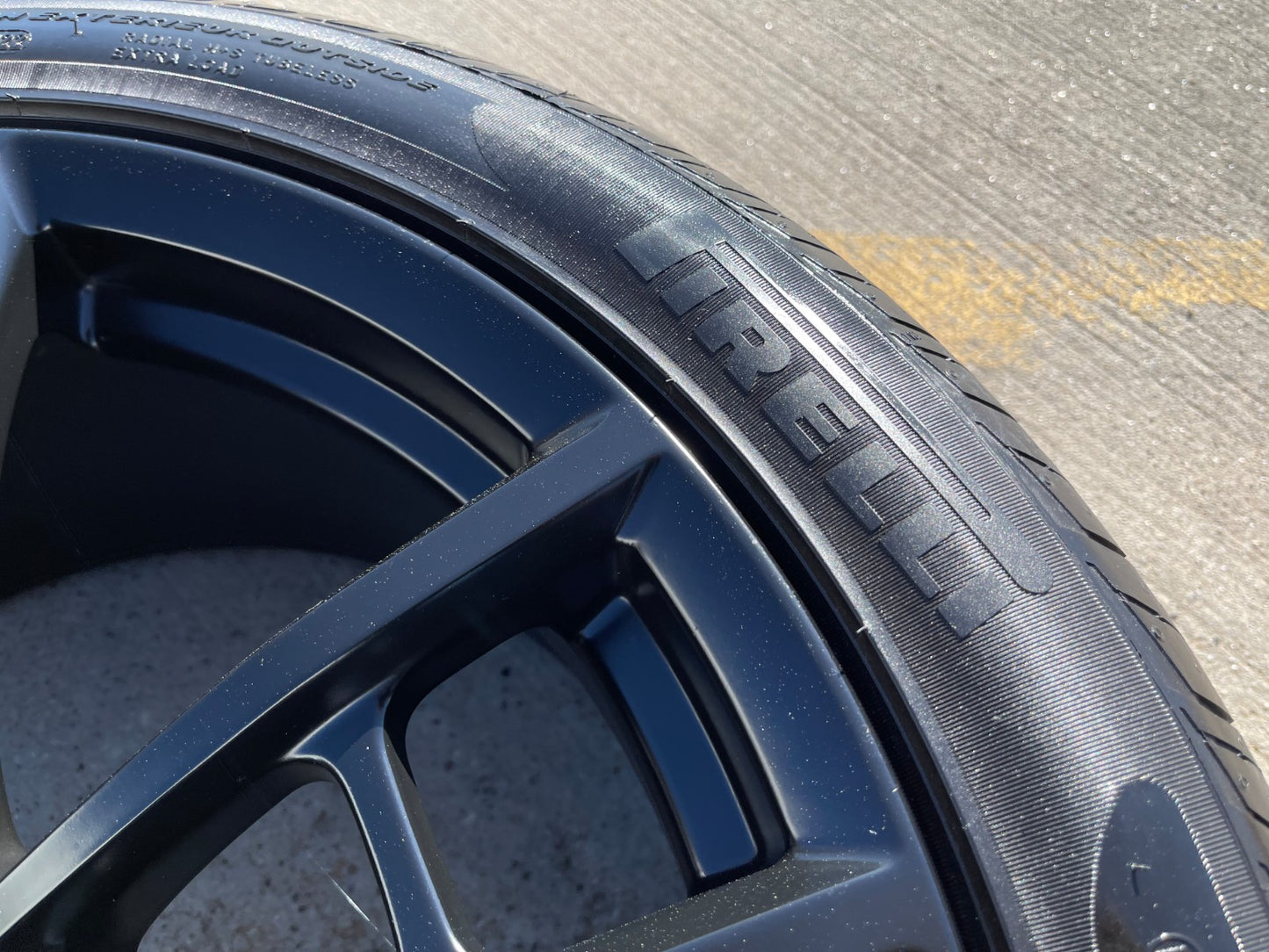(1) 20" Dodge Charger SRT HELLCAT OEM 2605 2715 wheel rim tire spare PIRELLI