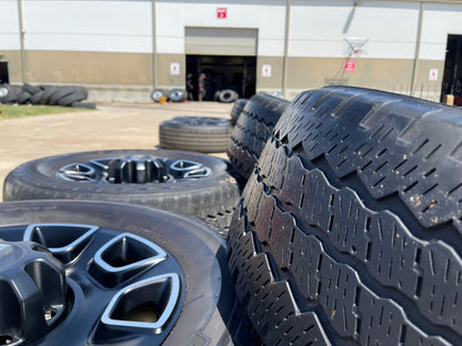 20" Ford F-250 F-350 OEM Lariat Platinum wheels rims 10486 tires SET