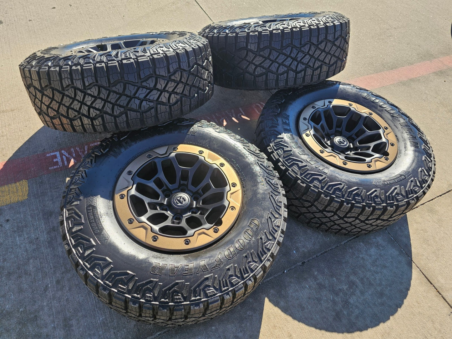 18" Dodge Ram 1500 TRX Beadlock OEM bronze RHO wheels rims 2735 tires NEW 35"