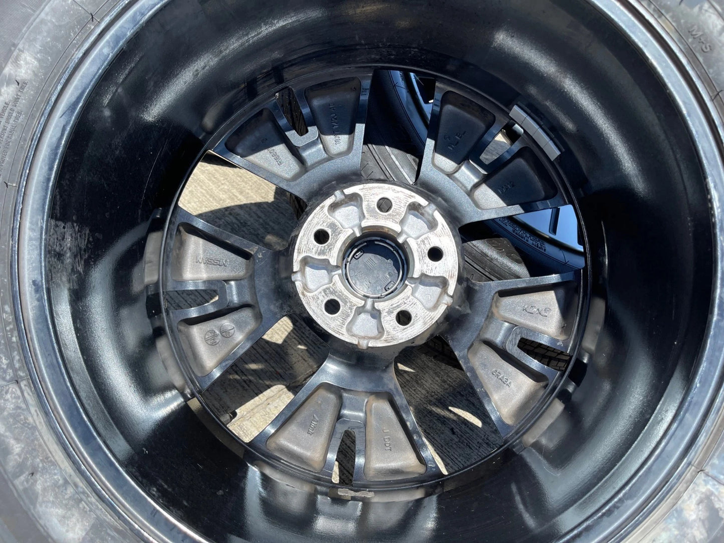 18" Nissan Murano Pathfinder FX35 FX45 QX60 OEM 62828 wheels rims 2023 2024 2025