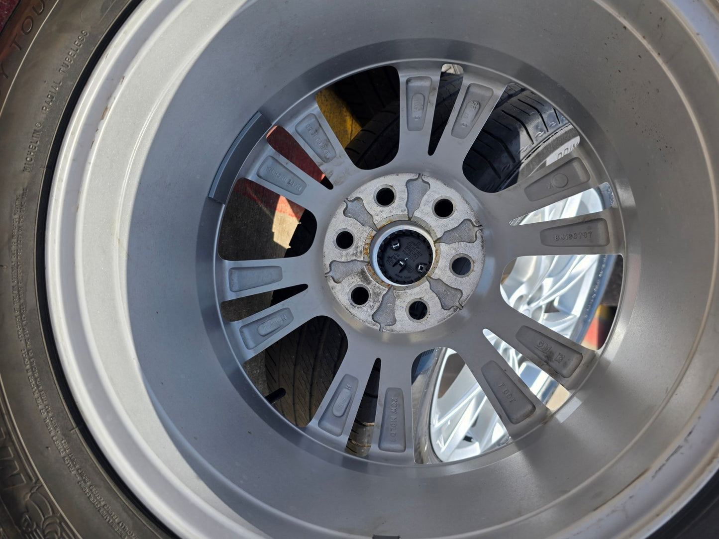 18" Cadillac XT6 XT5 SRX OEM 4844 wheels rims Chevy Blazer Acadia MICHELIN