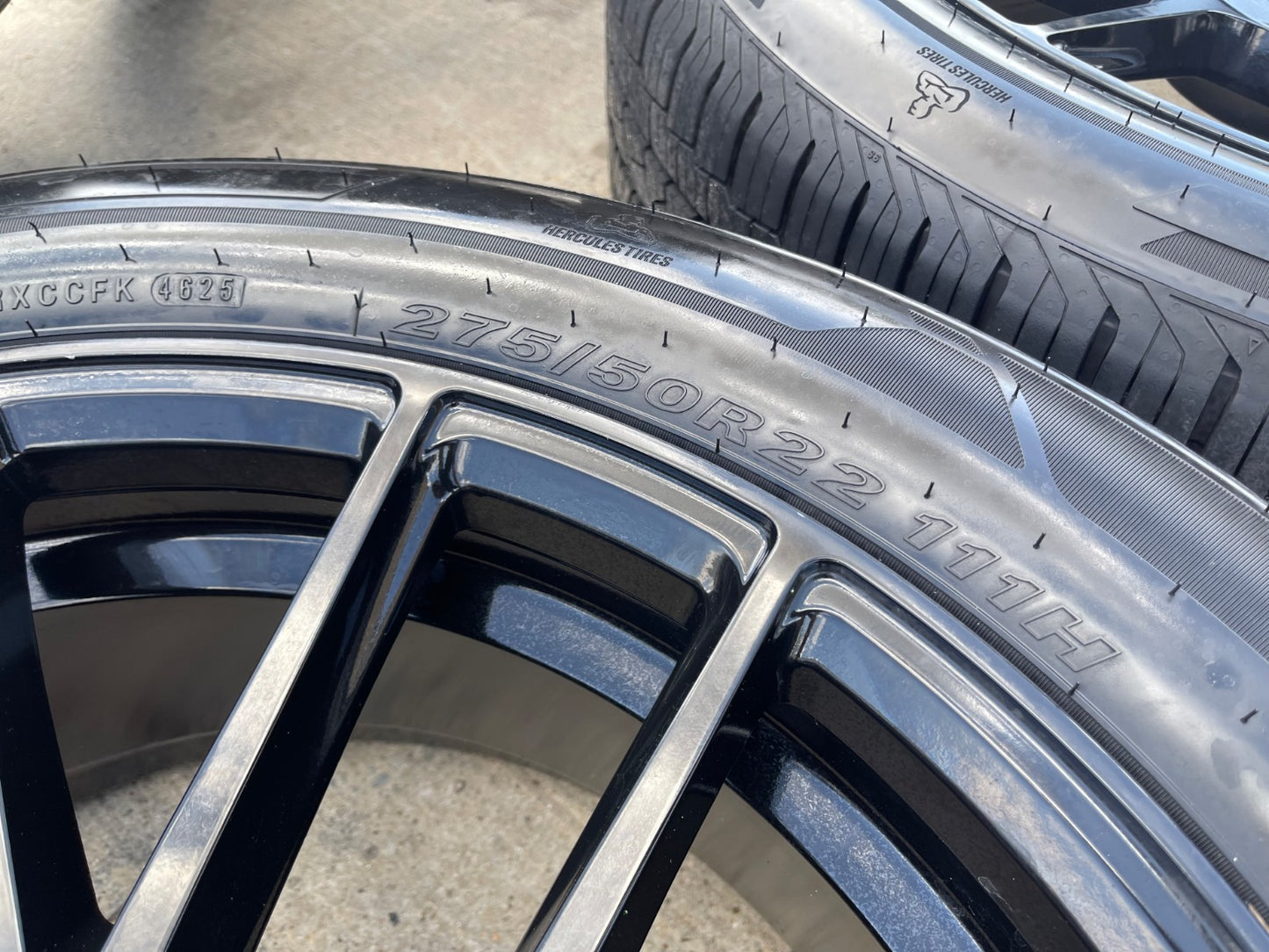 22x9 22" DUB Luxe S205 Chevy Silverado RAM wheels rims 6x139 6x5.5 tires SET