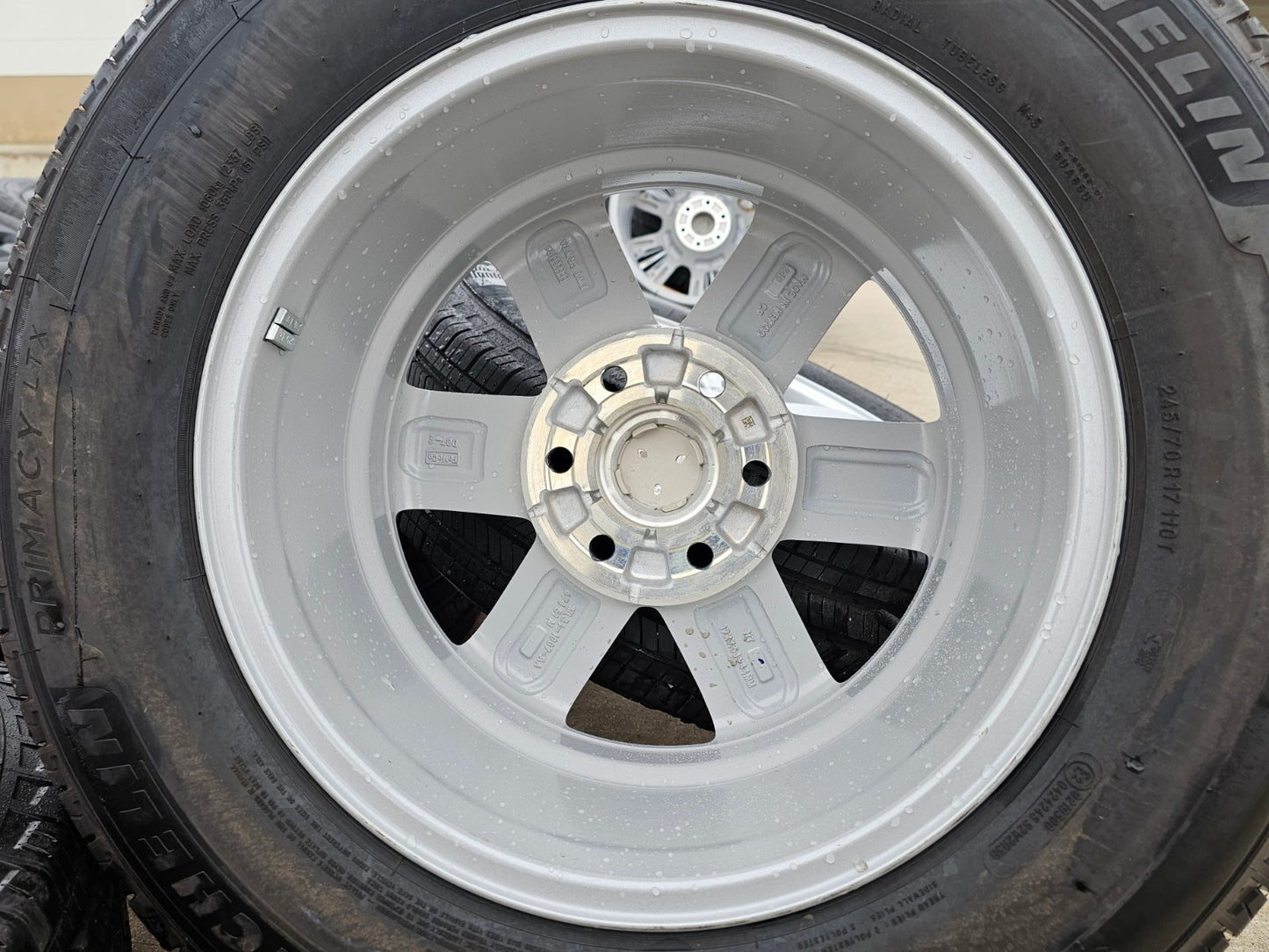 17" Ford F-150 Expedition OEM 10339 rims wheels 2023 2024 2025 2026 NEW MICHELIN