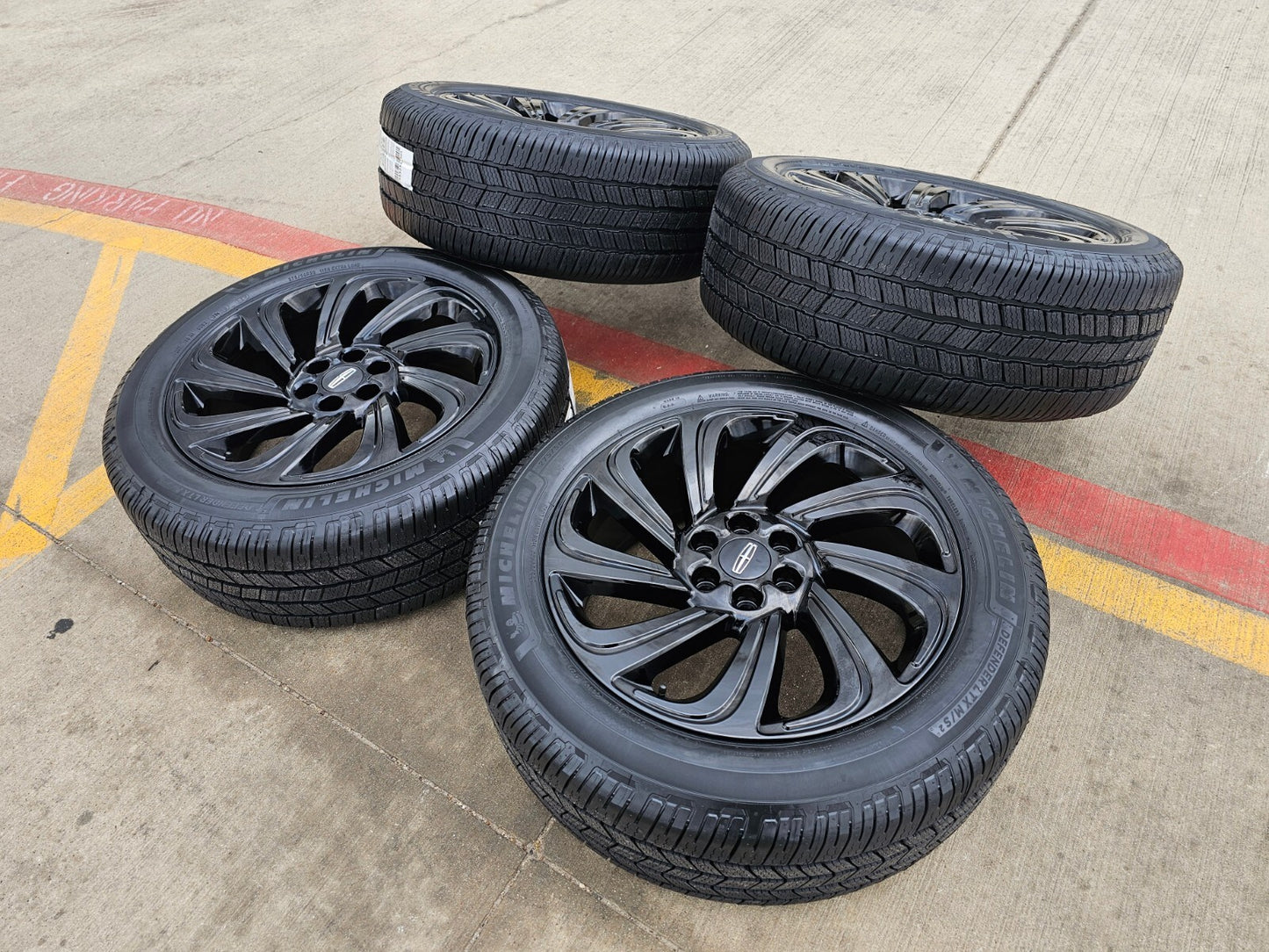 22" Lincoln Navigator OEM rims wheels 10497 Black Label MICHELIN NEW