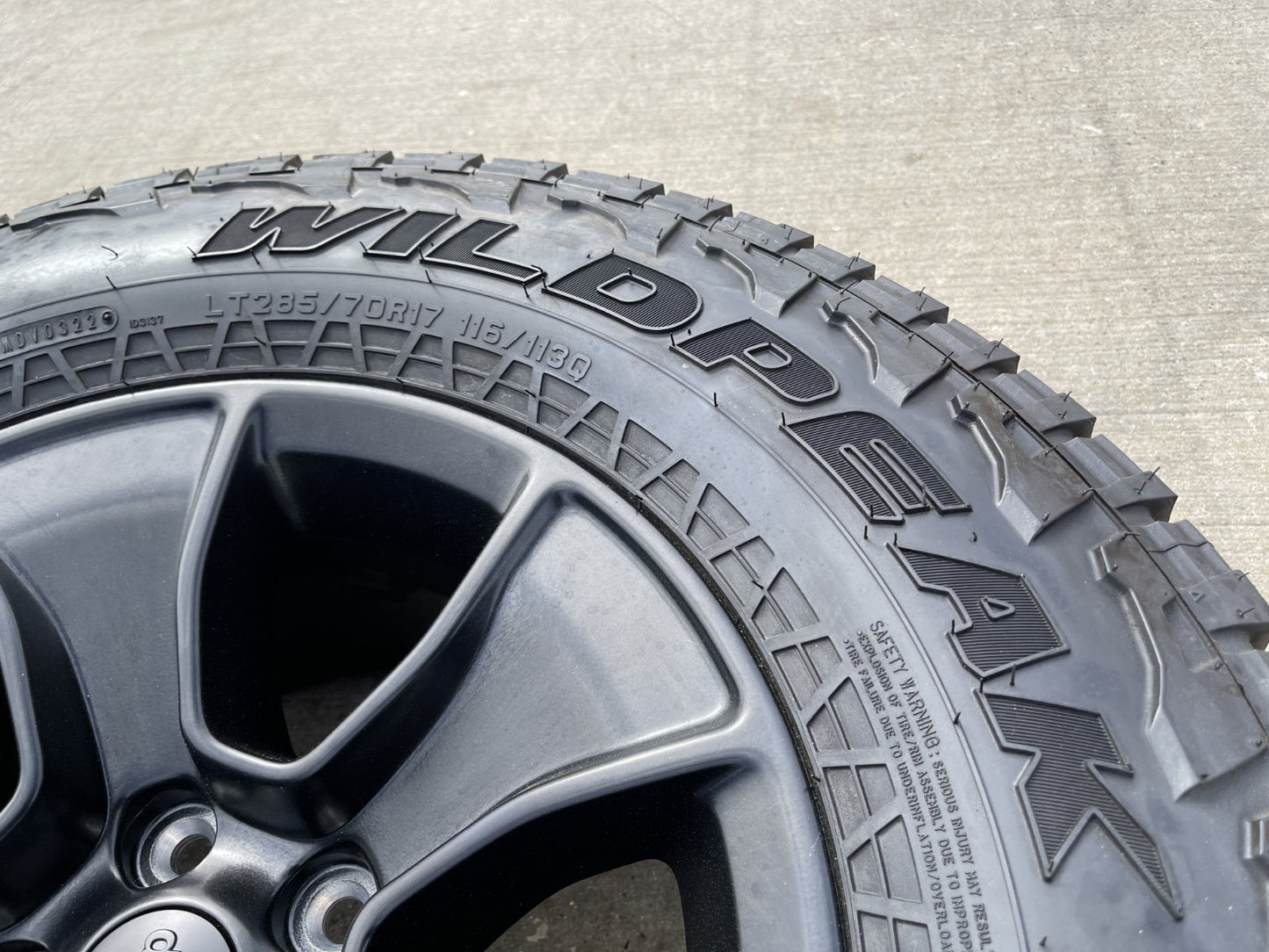 (5) 17" Jeep Wrangler Rubicon OEM 96226 wheels rims Gladiator FALKEN A/T3 NEW