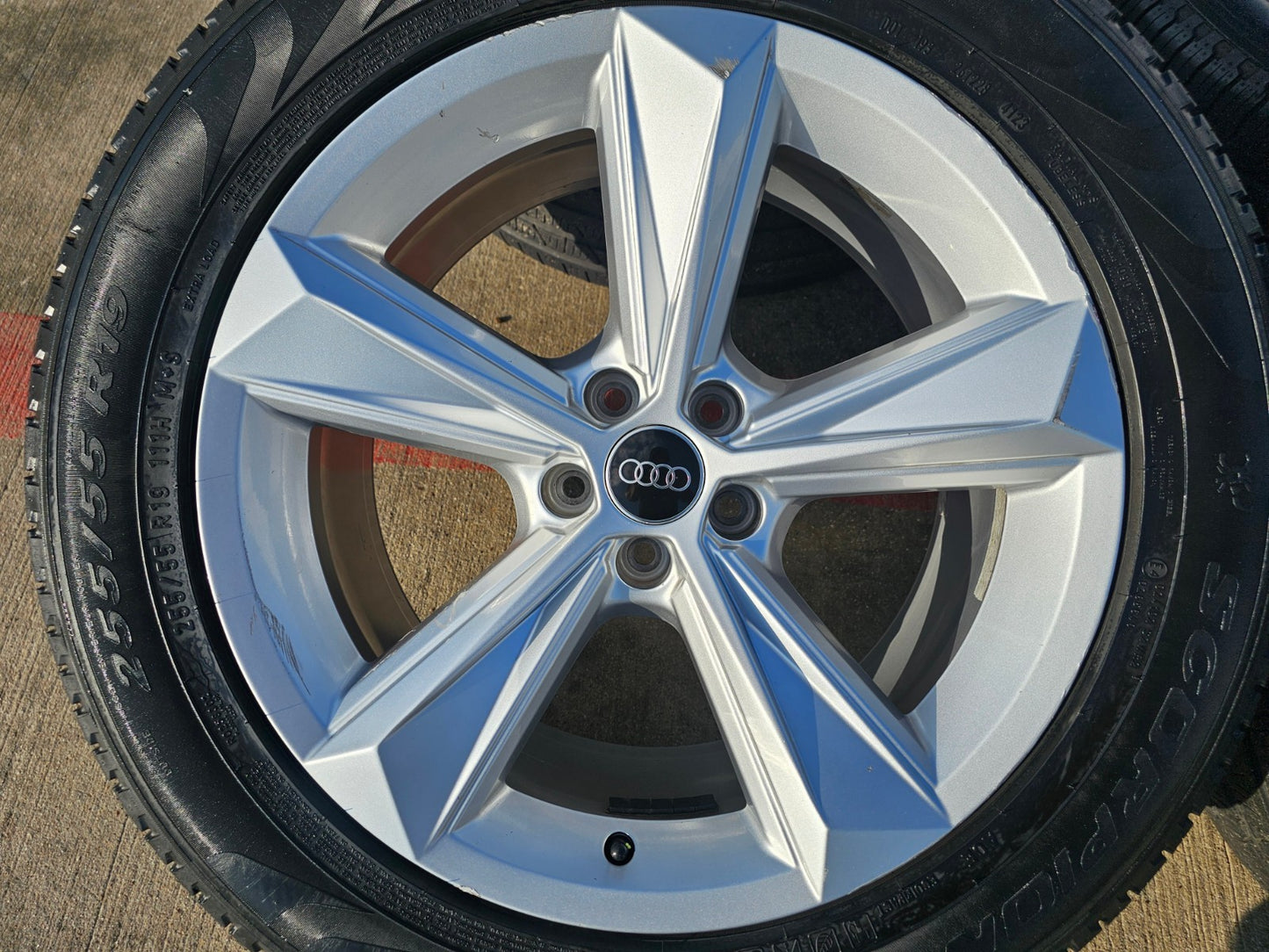 19" Audi Q7 OEM wheels rims Q8 RS S VW Atlas 12052 tires 2022 2023 2024 2025