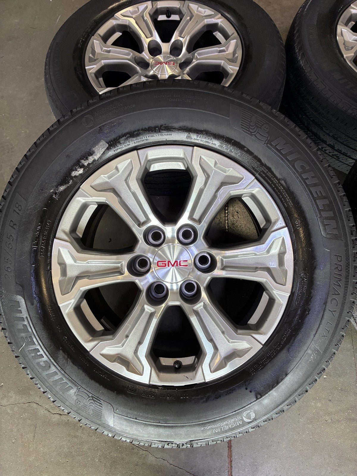 18" GMC Sierra Canyon Chevy Tahoe Colorado OEM 5910 wheels rims 2024 2025 2026