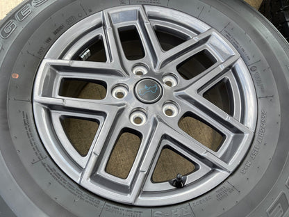 17" Jeep Wrangler Rubicon OEM wheels rims 9324 Gladiator SET BRIDGESTONE A/T