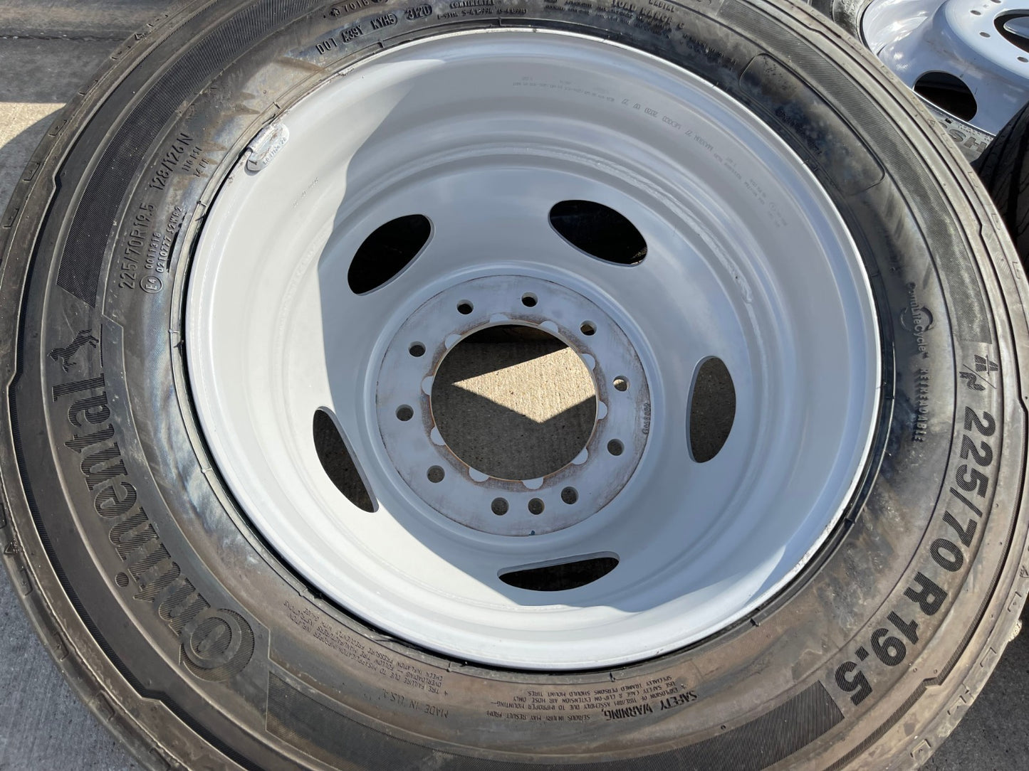 19.5" Ford F-450 Dually F-550 rims wheels RAM 4500 OEM 10x225 CONTINENTAL NEW
