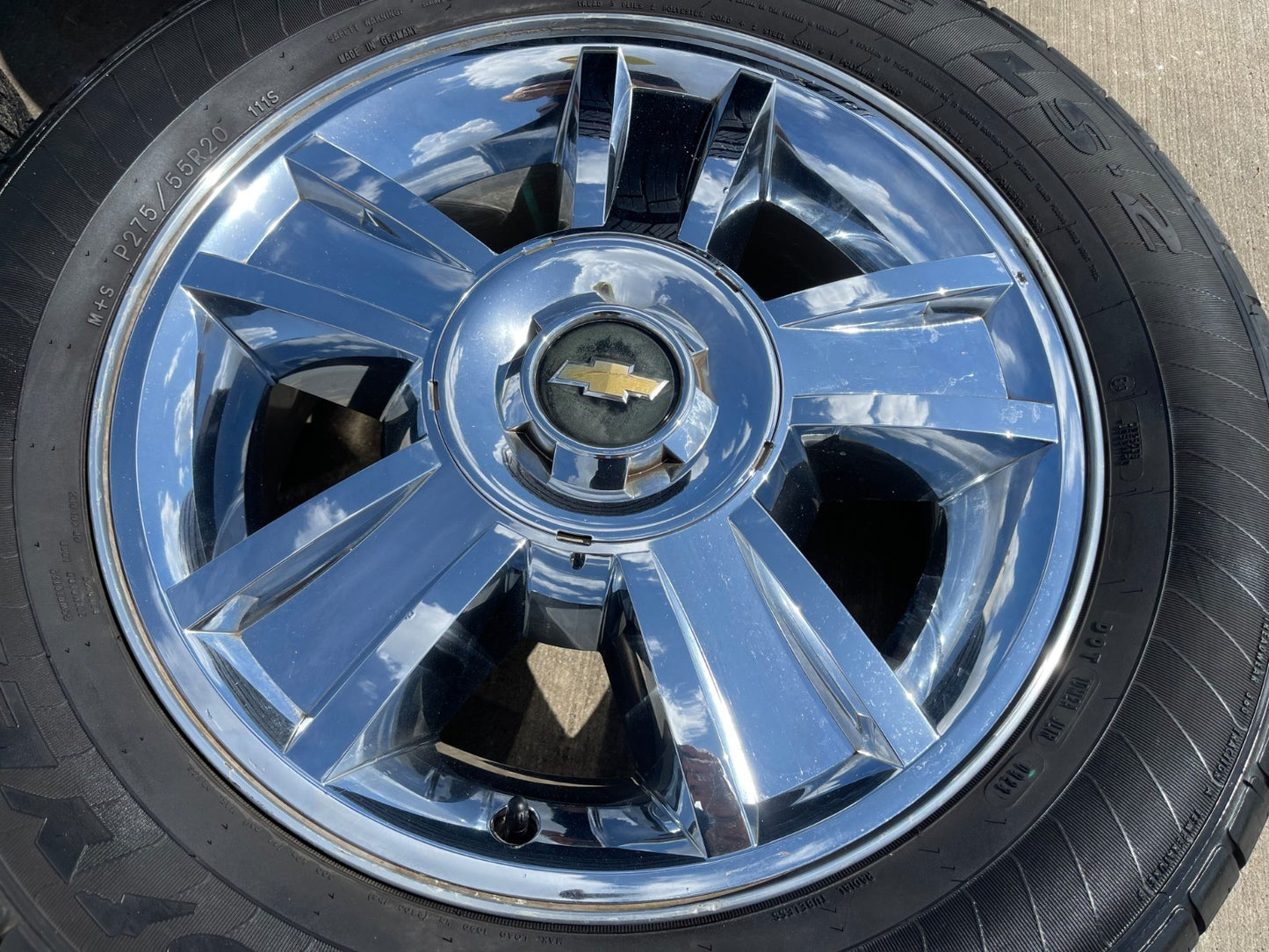 20" Chevy Silverado Tahoe Suburban chrome OEM 5416 wheels rims tires SET