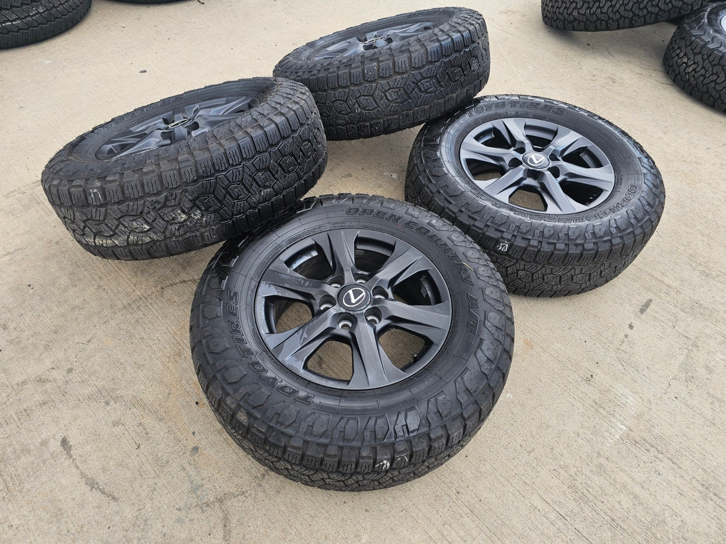 18" Toyota 4Runner Land Cruiser TRD Tundra OEM 74400 wheels rims GX550 SET