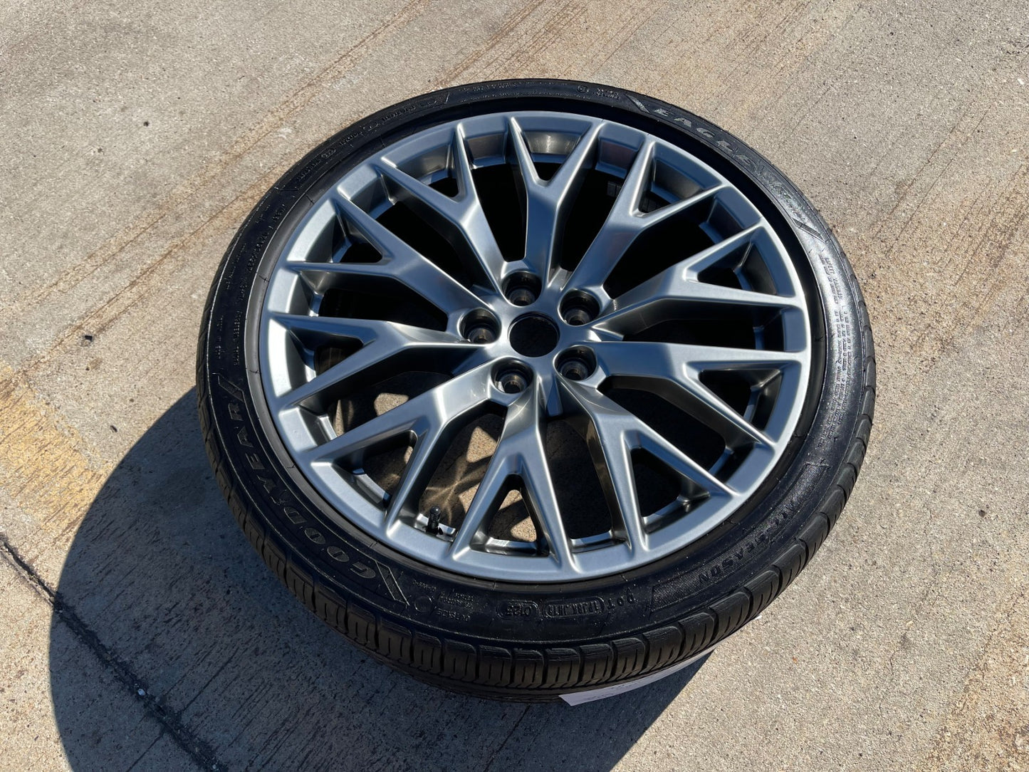 20" Ford Mustang GT OEM 10609 wheel rim tire 2020 2021 2022 2023 2024 2025