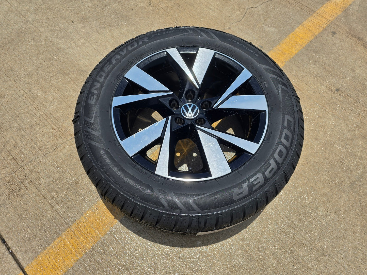 18" VW Atlas OEM wheel rim tire 70080 Audi Q7 Q8 Spare COOPER NEW