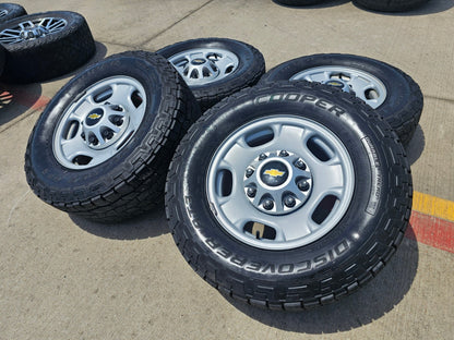 17" Chevy Silverado GMC Sierra 2500 3500 OEM 8095 wheels COOPER A/T3