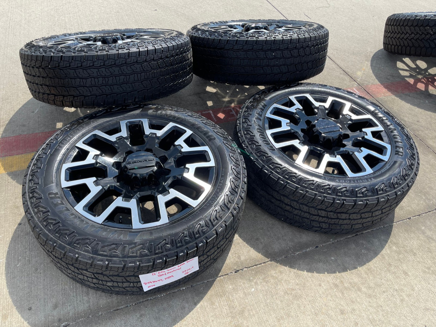 22" GMC Sierra Chevy Silverado 2500 OEM wheels rims 14139 A/T 2024 2025 2026 NEW