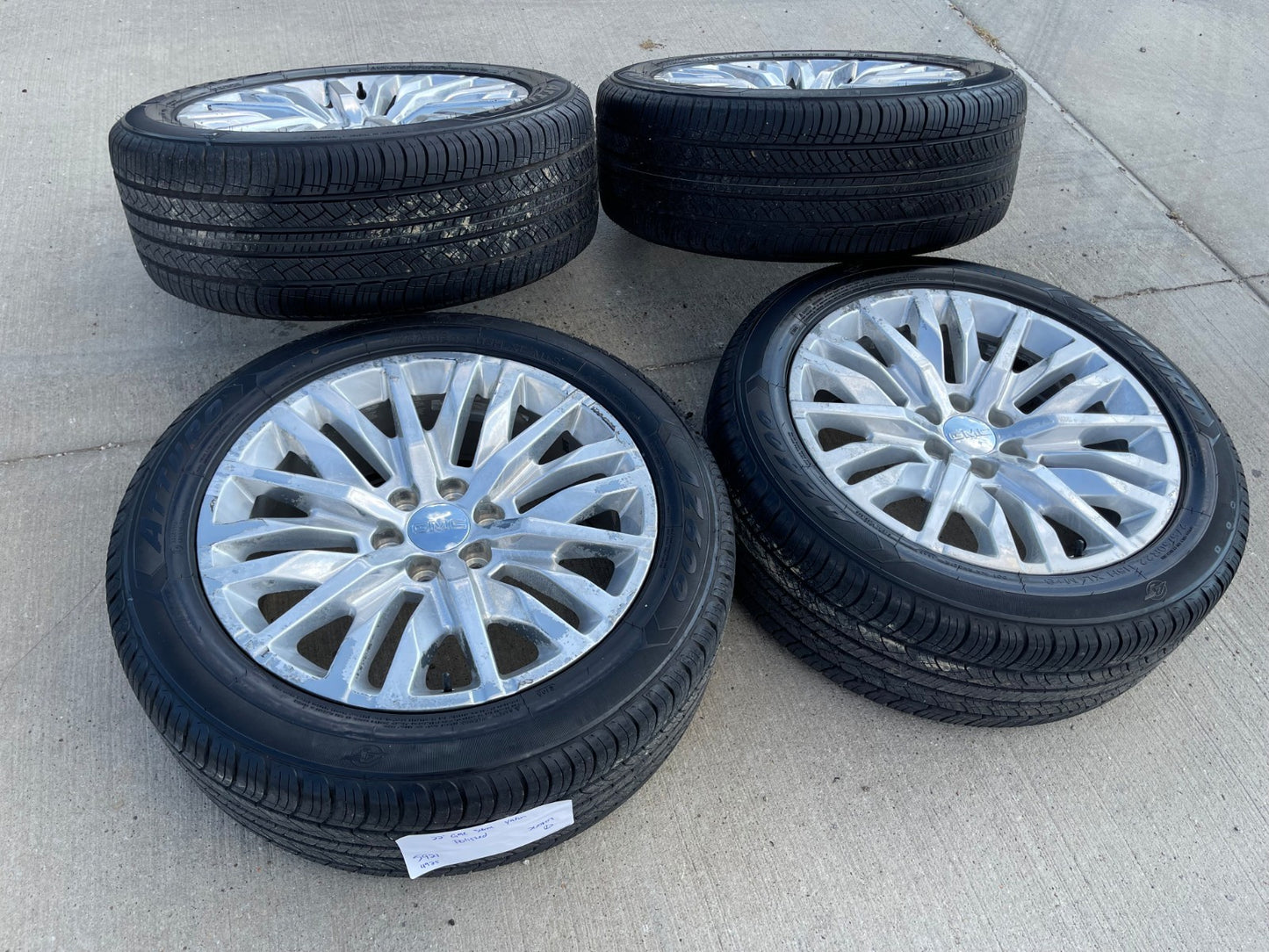 22" GMC Yukon Chevy Tahoe Escalade OEM 5921 wheels rims DISCOUNTED SET