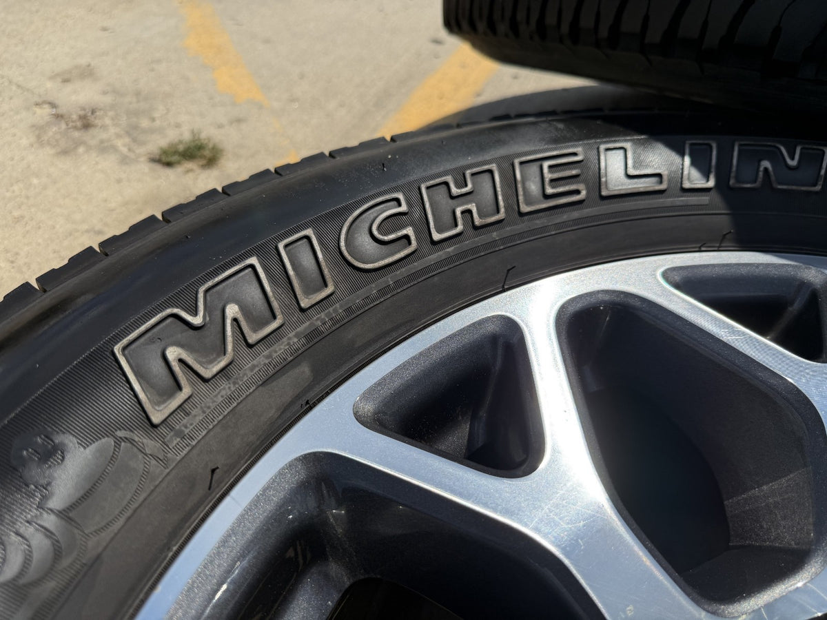 20" Ford F-250 F-350 OEM Lariat wheels rims 10292 tires SET MICHELIN A/T2