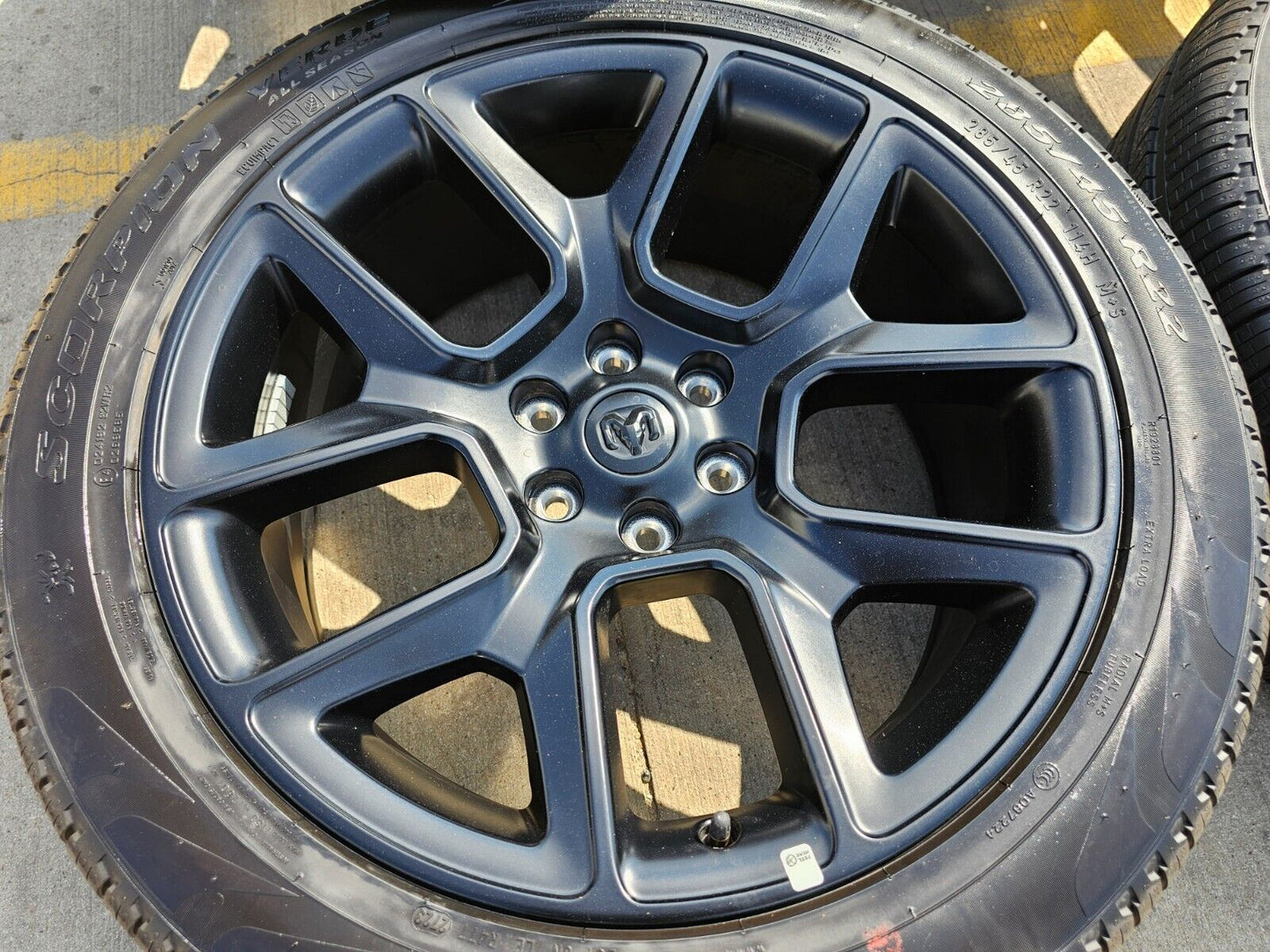 22" Dodge Ram 1500 OEM LIMITED Laramie wheels rims black 2725 2684 2024 2025 NEW