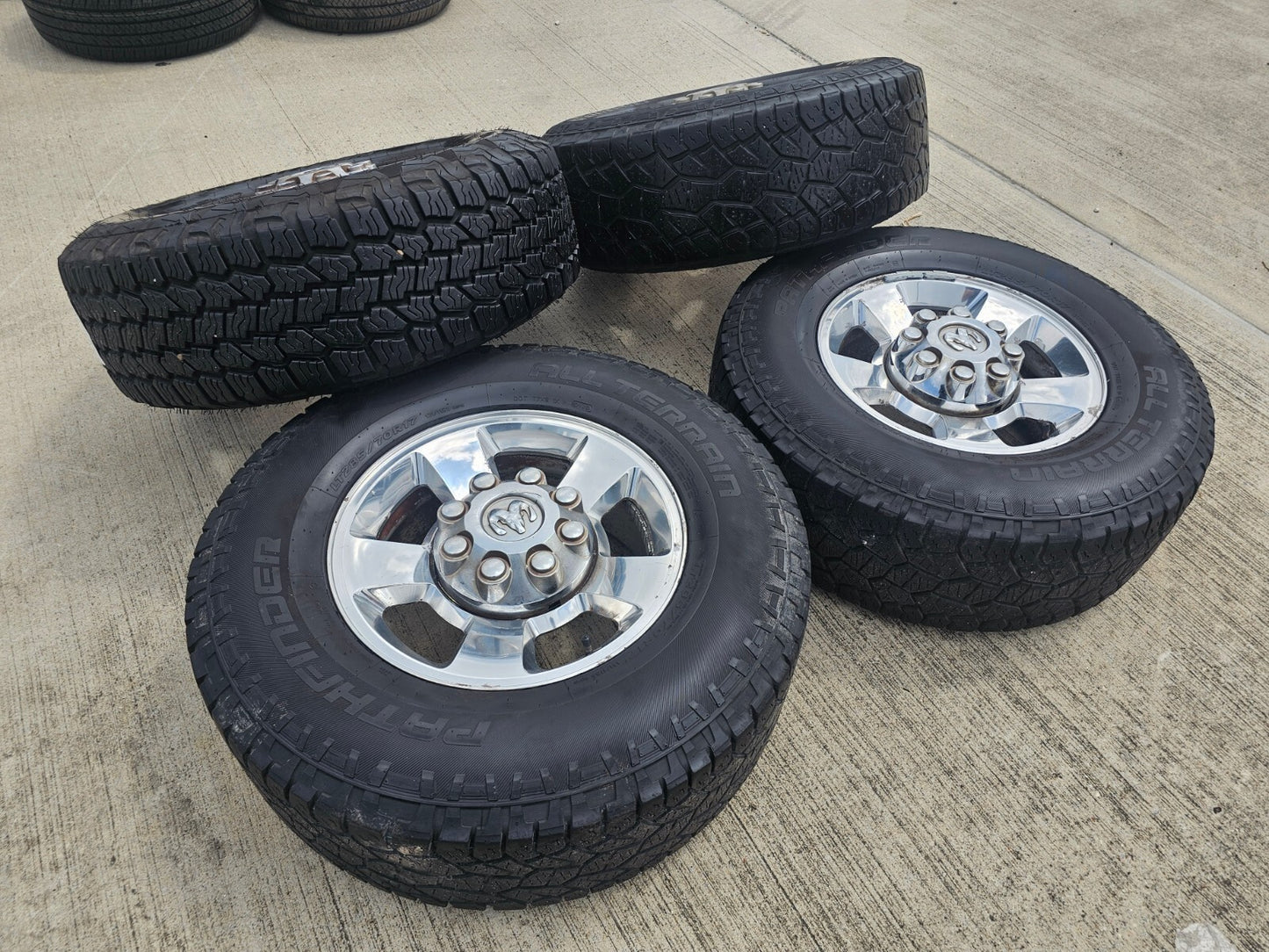 17" Dodge Ram 2500 3500 OEM wheels rims 2187 tires