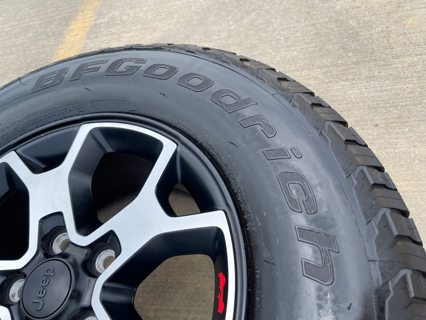 17" Jeep Wrangler Rubicon OEM 9218 wheels rims Gladiator BFG A/T NEW