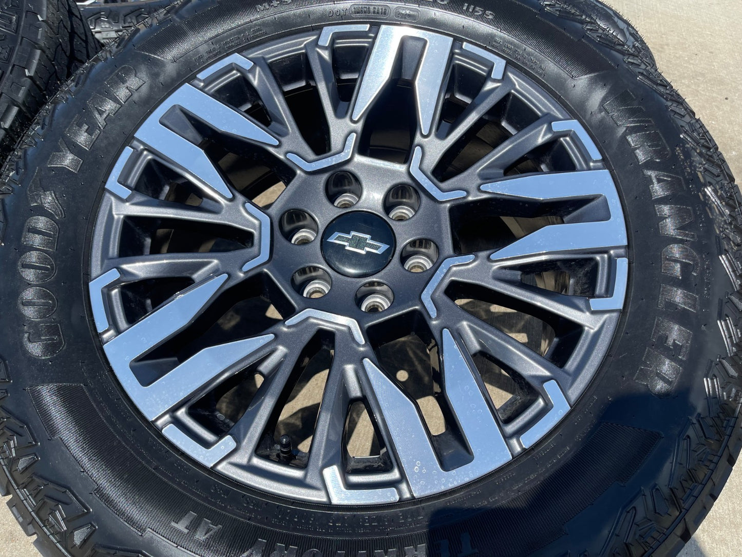 20" Chevy Silverado Z71 GMC Sierra Canyon OEM wheels rims SET 2025 2026 2027 NEW