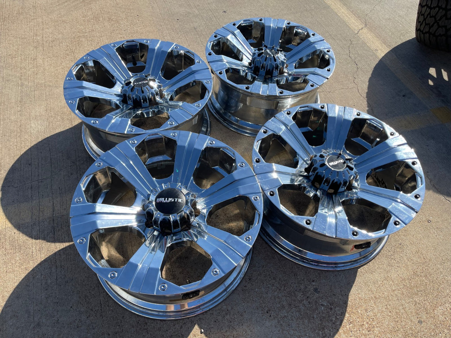 22x9.5 Ballistic Outlaw Chevy Dodge Ram 2500 3500 wheels rims 8x165 8x6.5
