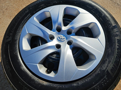 17" Toyota RAV4 OEM wheel rim 75241 Sienna CH-R tire 2020 2021 2022 2023 2024