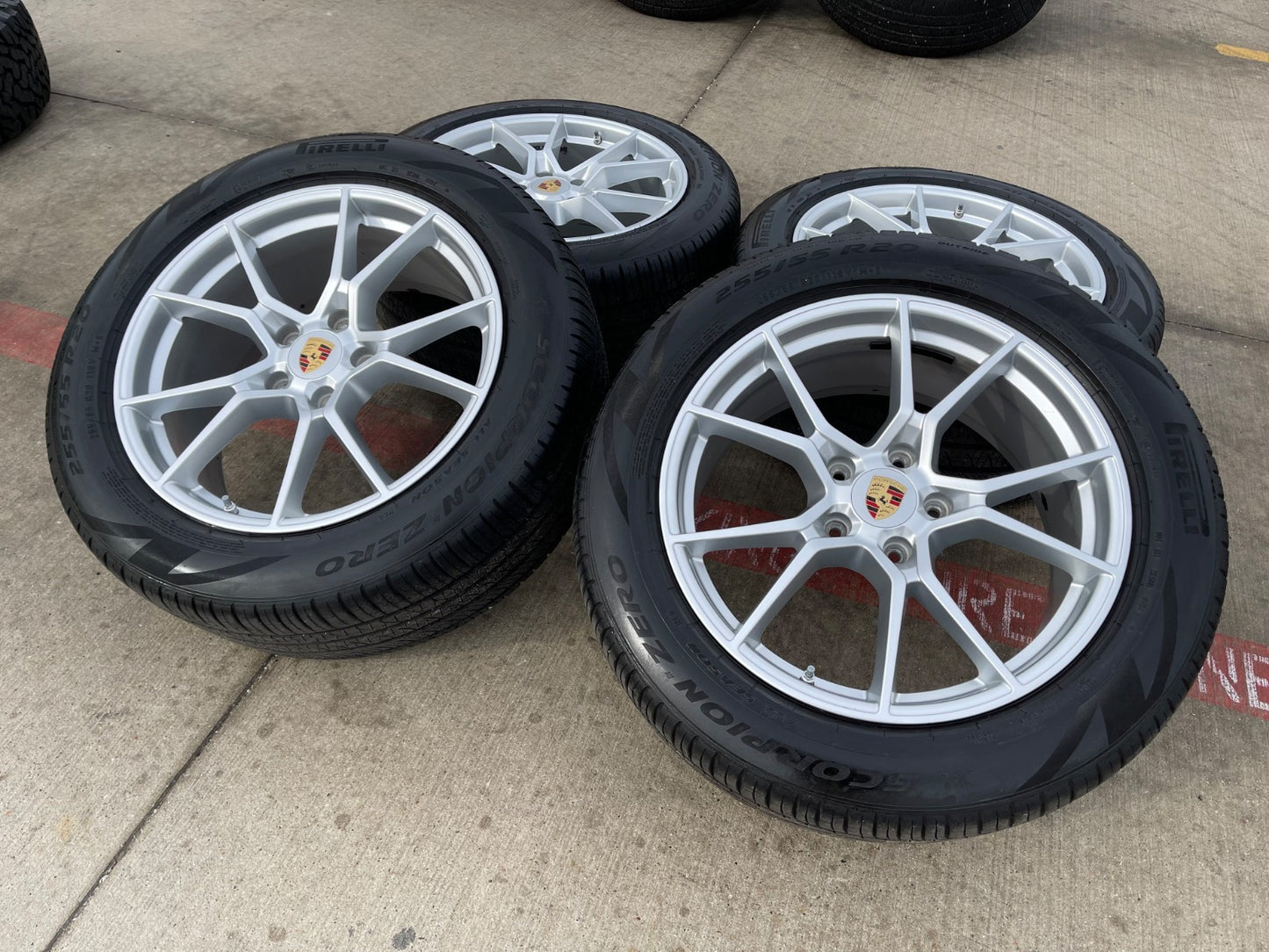 20" Porsche Cayenne Sport OEM wheels rims tires PIRELLI 2023 2024 2025 2026