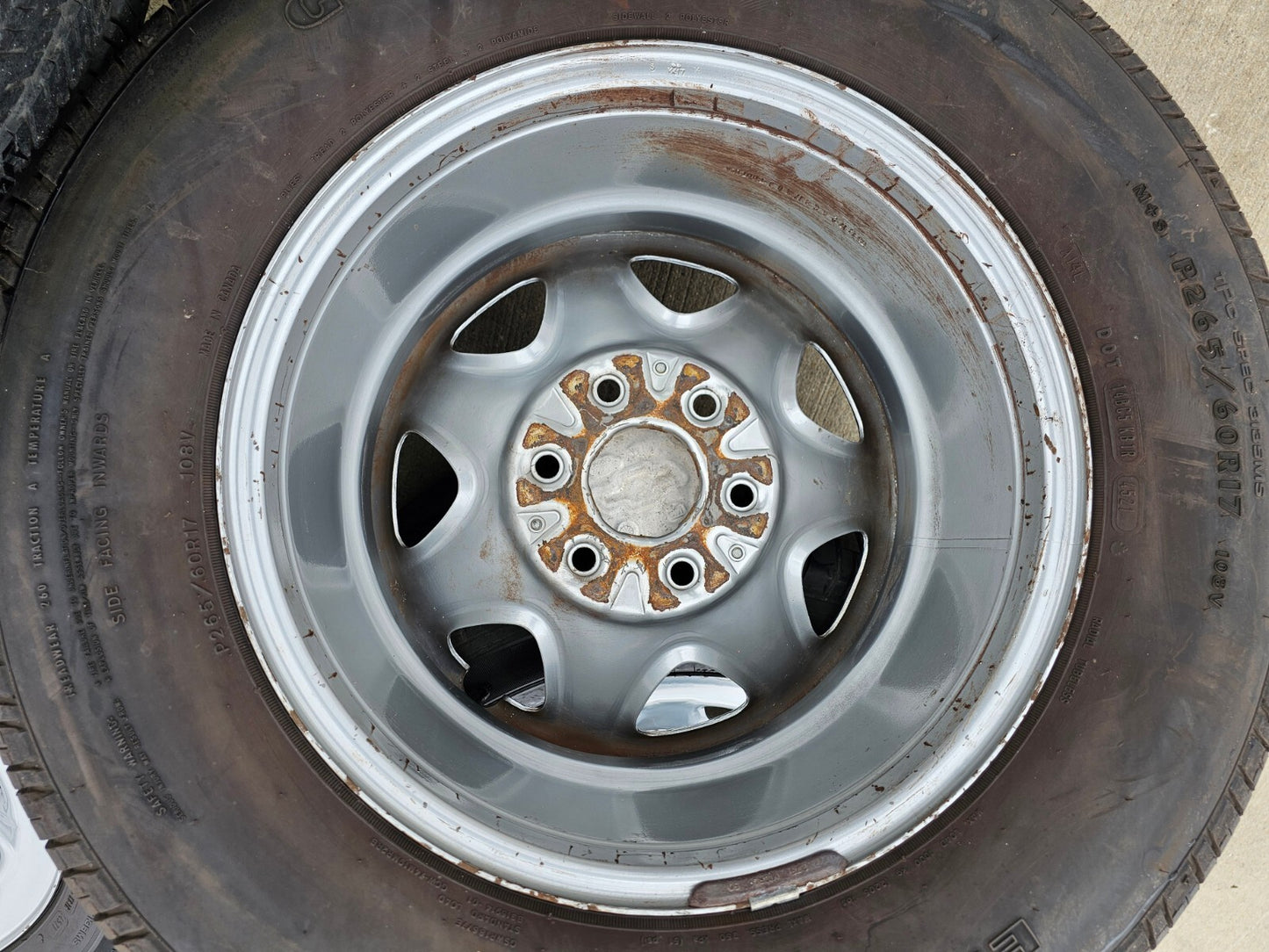 (1) 17" Chevy Tahoe PPV Police Package OEM 8111 spare wheel rim tire