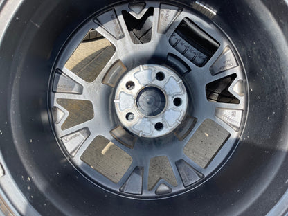 19" Kia Telluride Sorento OEM wheels rims 95983 tires Carnival BRIDGESTONE SET