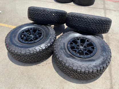 17" Ford F-150 Raptor R OEM BEADLOCK 10460 rims wheels 37" tires BFG