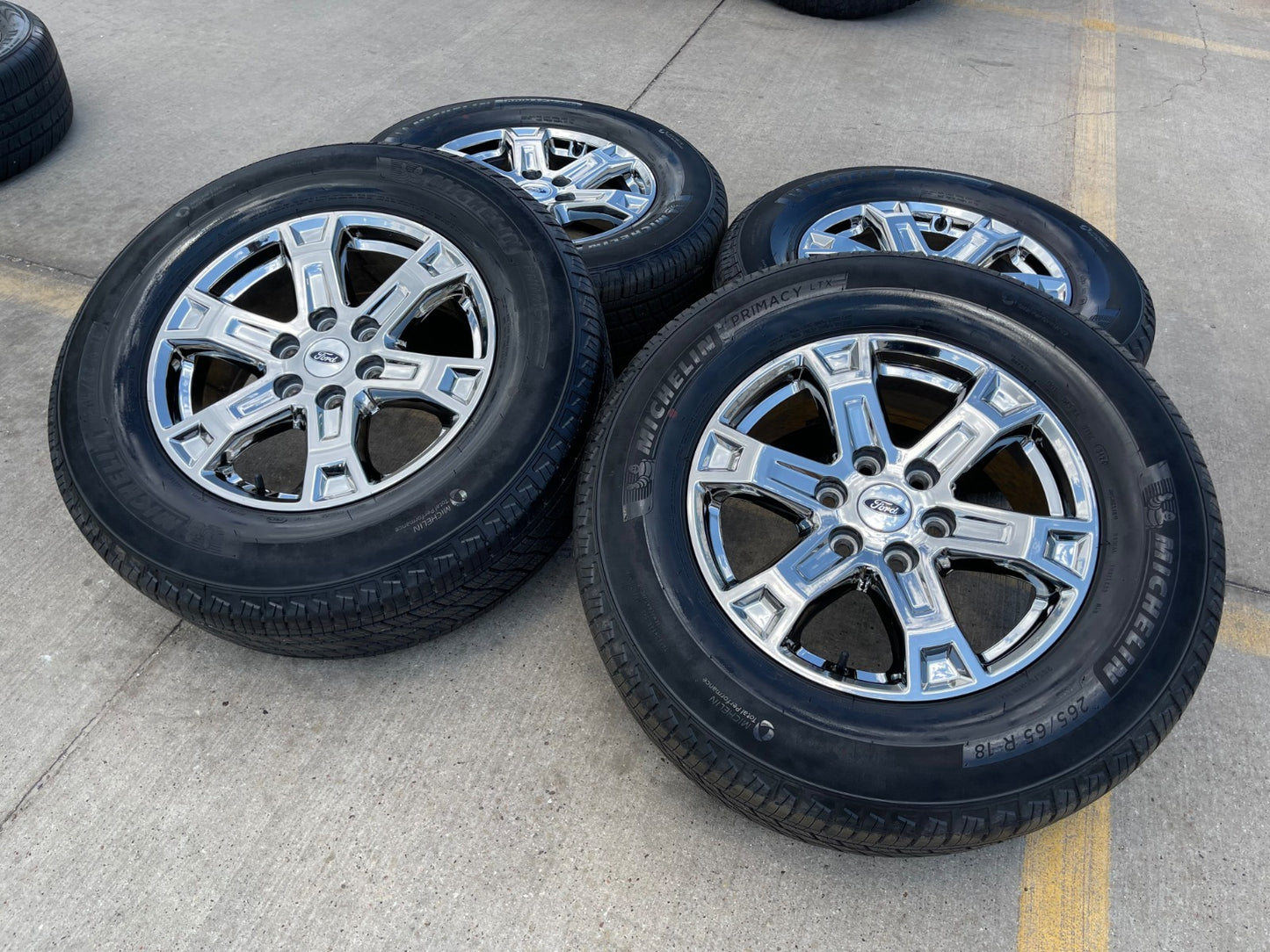 18" Ford F-150 Expedition OEM 10343 chrome rims wheels 2024 2025 2026 MICHELIN