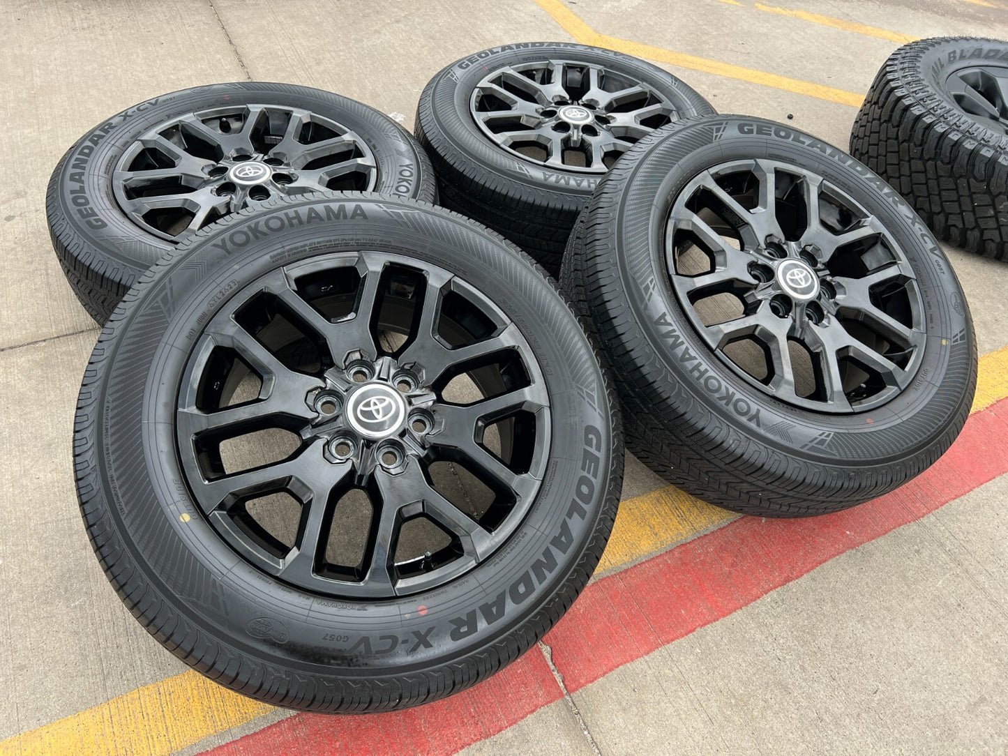 20" Toyota Tundra TRD OEM wheels rims 95359 75277 black Sequoia 2025 2026 NEW