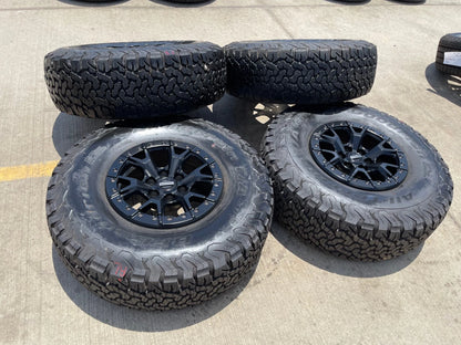 17" Ford F-150 Raptor R OEM BEADLOCK 10460 rims wheels 37" tires BFG