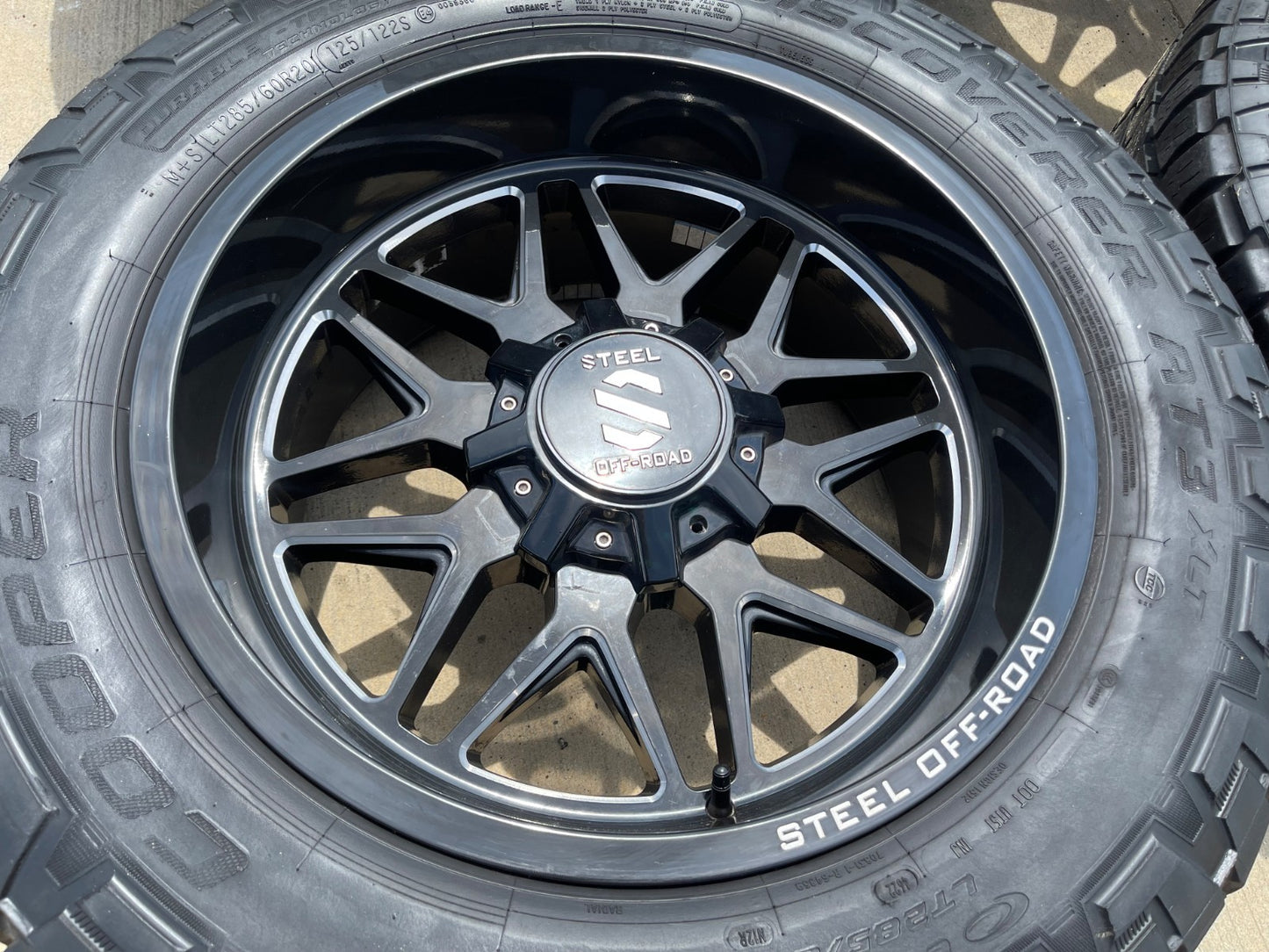 20x9 Steel Off-Road Revolt Ram 1500 Wrangler Gladiator rims wheels 5x127 5x139