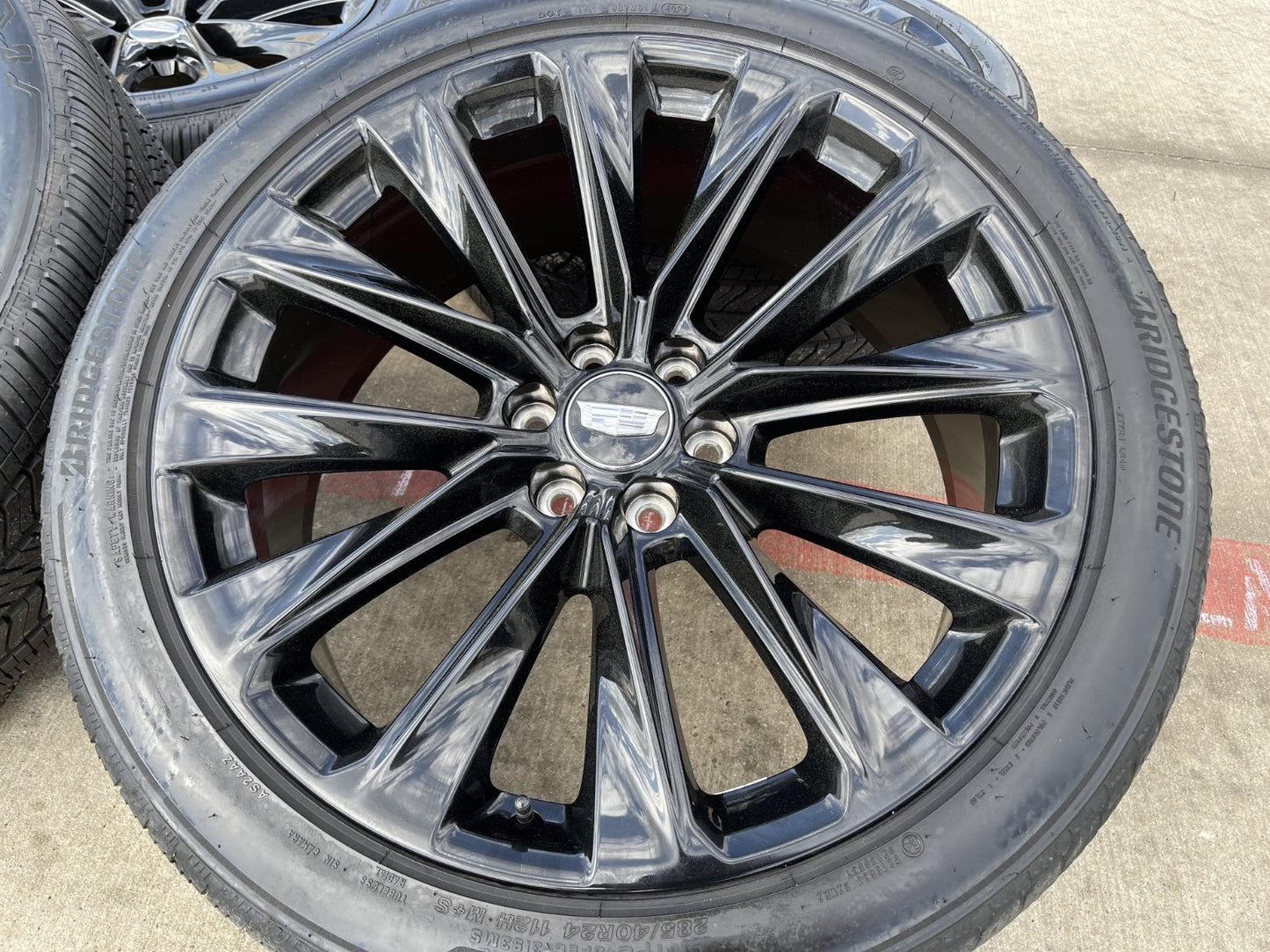 24" Cadillac Escalade V OEM ONYX wheels rims 2023 2024 2025 2026 BRIDGESTONE