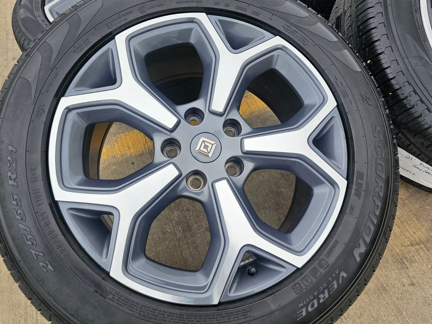 (1) 21" Rivian R1T R1S OEM wheel rim tire spare 2022 2023 2024 2025 2026 2027