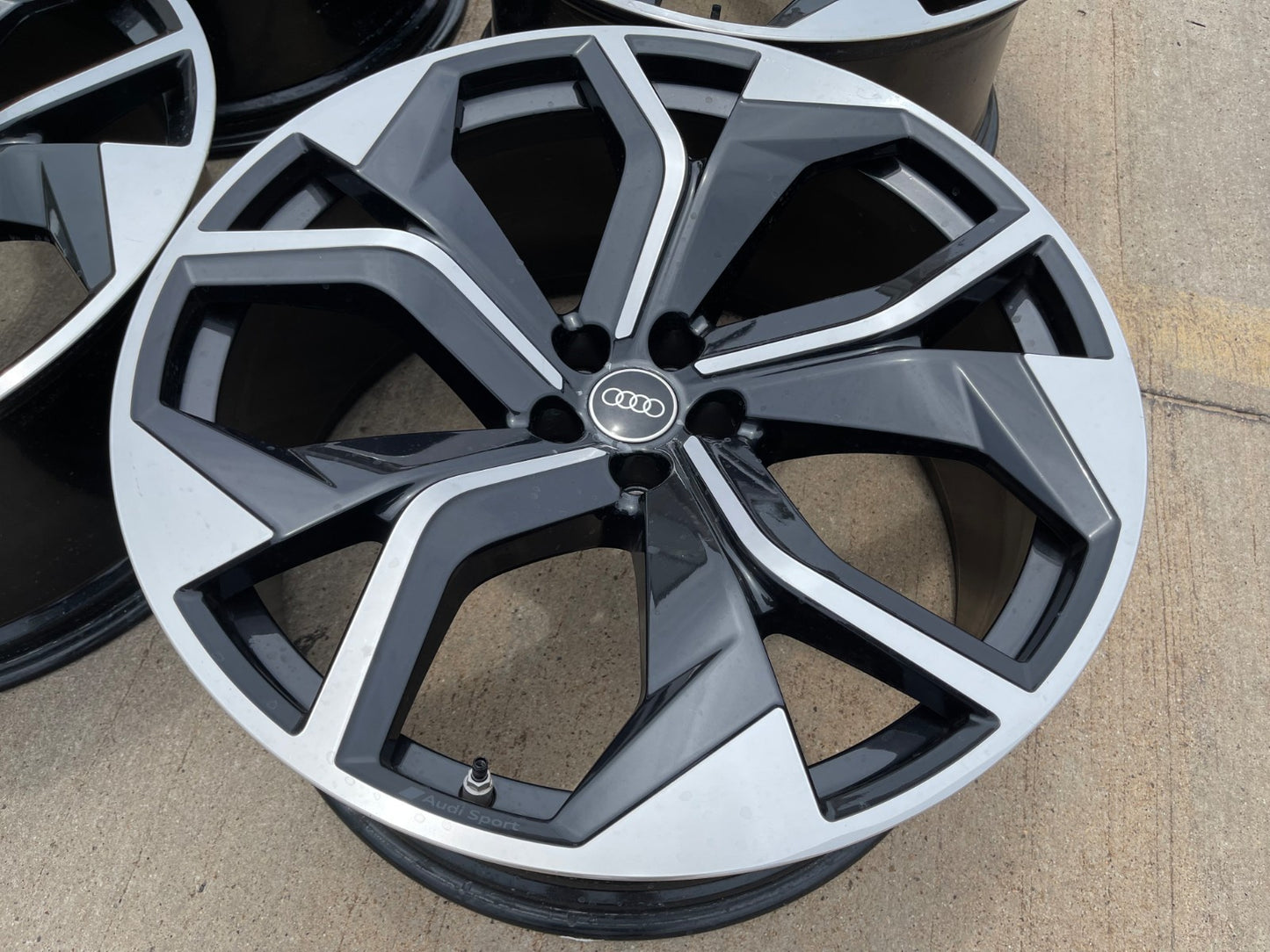 23" Audi RSQ8 OEM wheels rims SQ7 Q7 SQ8 Q8 RSQ7 2021 2022 2023 2024 2025 2026