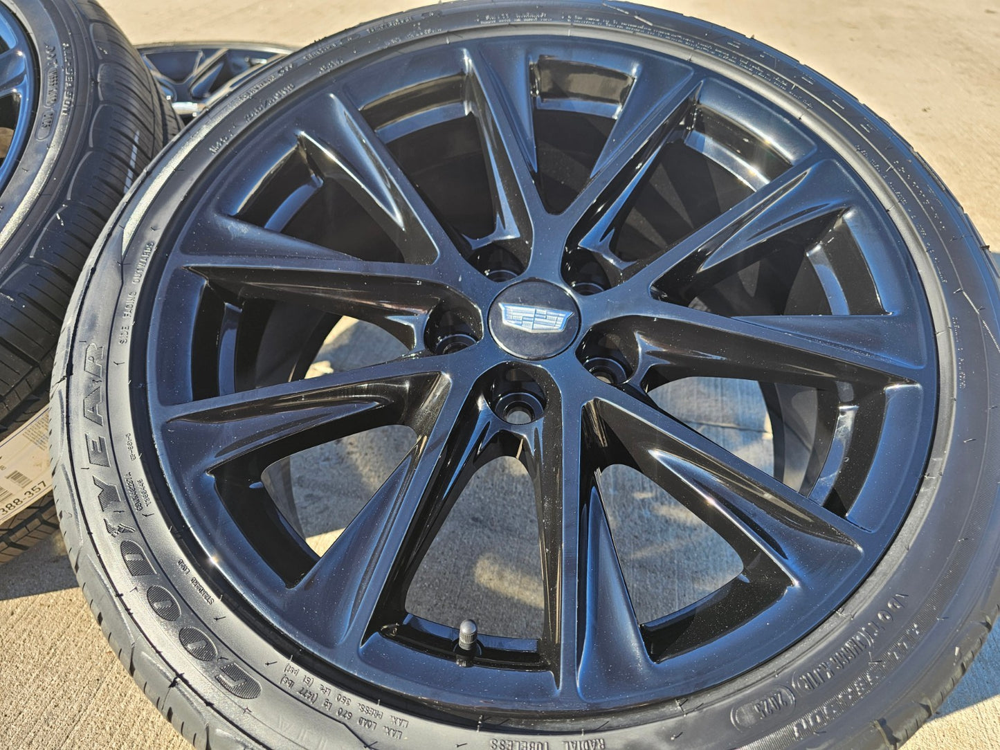 19" Cadillac CT5 CT5-V Platinum OEM 4840 wheels rims 84894843 2024 2025 2026 NEW