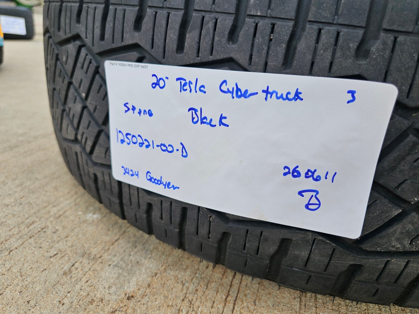 (1) 20" Tesla Cyber Truck OEM 94166 wheel rim 2024 2025 2026 2027 Cybertruck