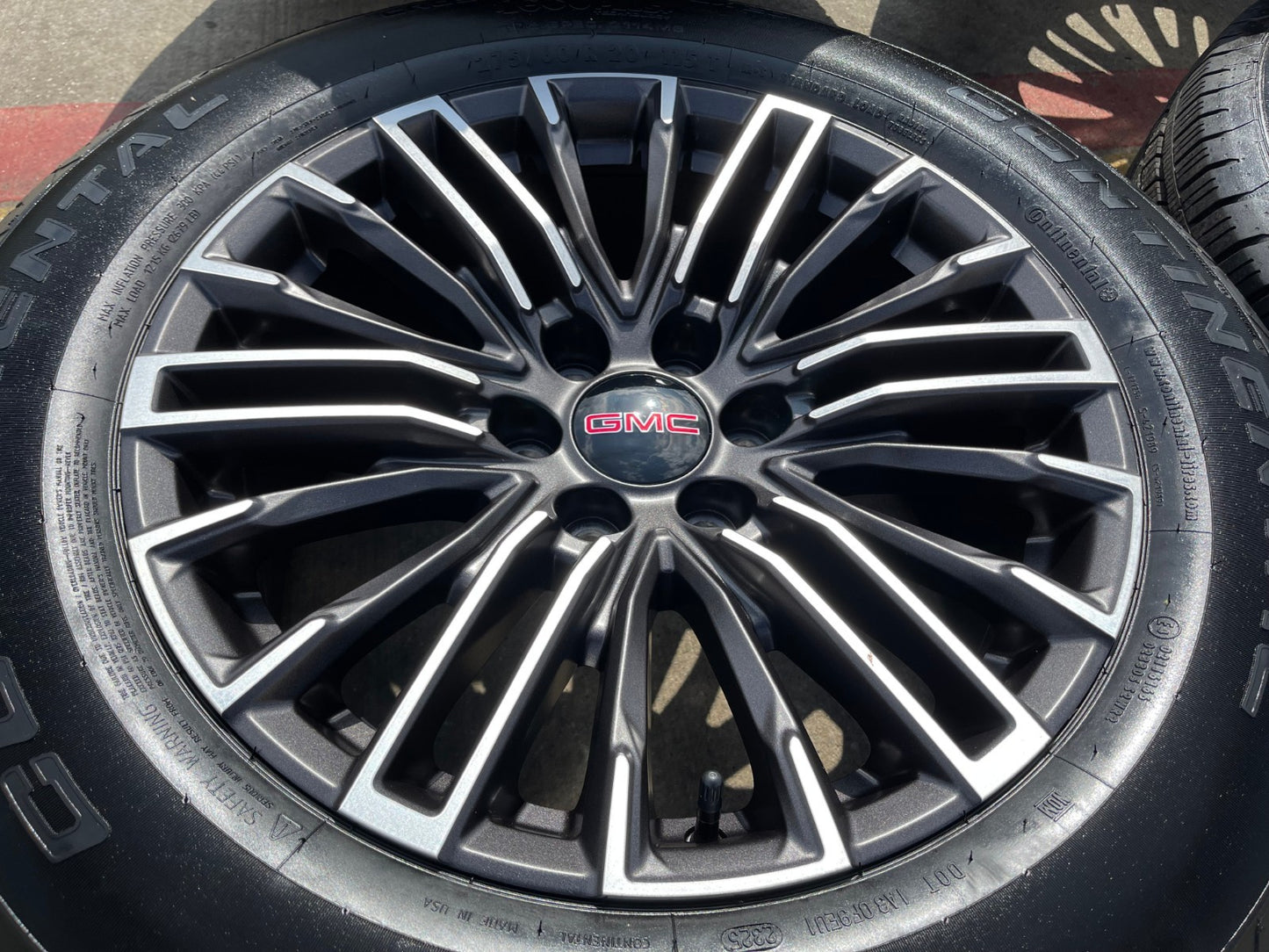 20" GMC Sierra Yukon Chevy Silverado OEM wheels rims 2024 2025 2026 NEW