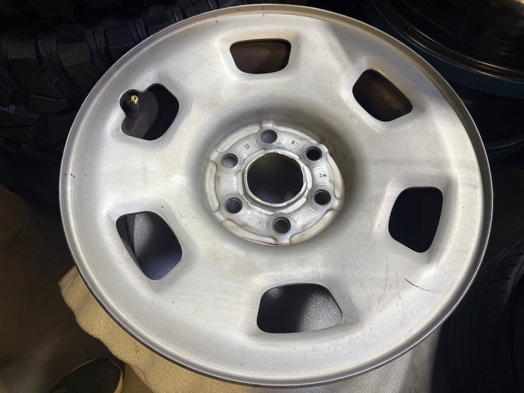 16" Chevy Colorado Z71 GMC Canyon OEM 8109 wheel rim spare