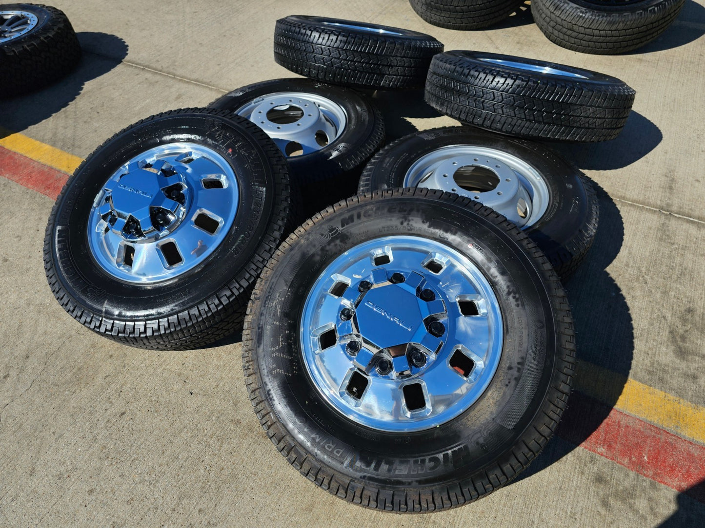 18" GMC Sierra 3500 DENALI Dually rims wheels OEM 14127 14129 8x210 MICHELIN NEW